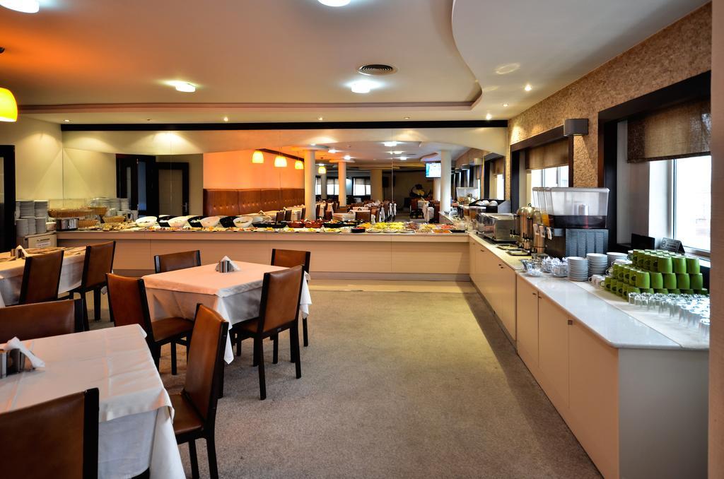 Hôtel Eskisehir Buyuk Extérieur photo
